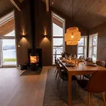 Perfect Base In Jolster With Stunning Views Of Jolstravatnet 度假居 谢伊