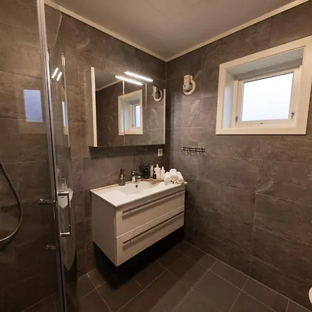 Perfect Base In Jolster With Stunning Views Of Jolstravatnet *