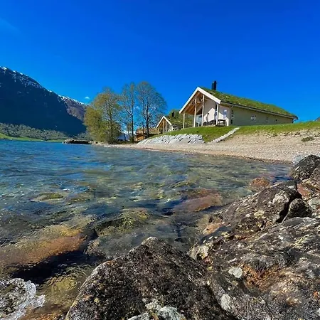 Perfect Base In Jolster With Stunning Views Of Jolstravatnet * 谢伊