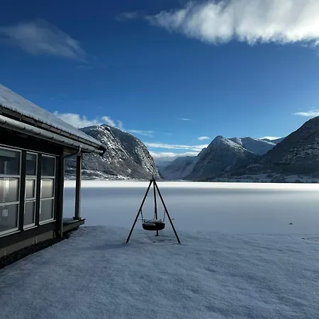 Perfect Base In Jolster With Stunning Views Of Jolstravatnet Vakantiehuis Skei (Sogn og Fjordane)