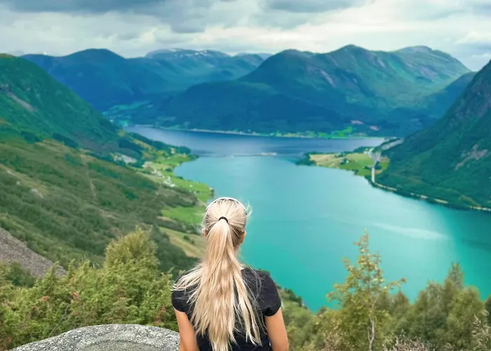 Perfect Base In Jolster With Stunning Views Of Jolstravatnet *