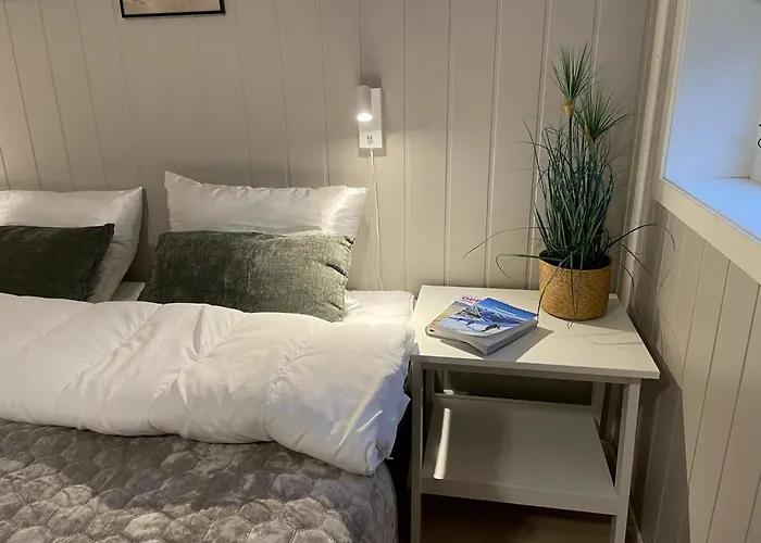 Vakantiehuis Perfect Base In Jolster With Stunning Views Of Jolstravatnet